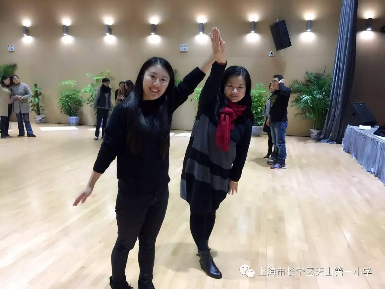 班主任工作室成长规划交流稿,班主任工作理念短句