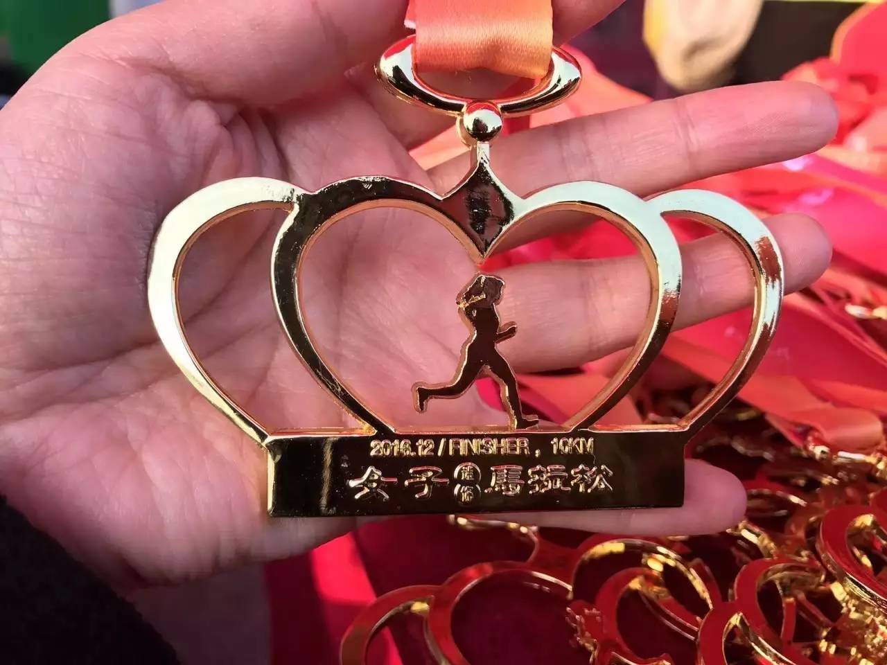 五千美女奔跑在山水画廊中是怎样一种感受?今天无锡又有一场马拉松,连奥运冠军都来啦!