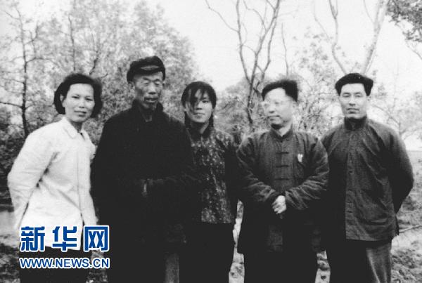 曹禺怎么死的啊,曹禺诞辰100周年纪念