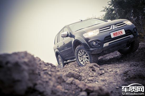 帕杰罗劲畅2022新款五座试驾,2022三菱帕杰罗劲畅试驾视频