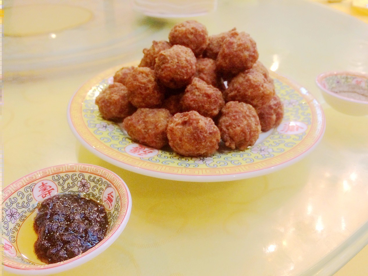 北京200多年的老字号砂锅居,成都排队的老字号砂锅居