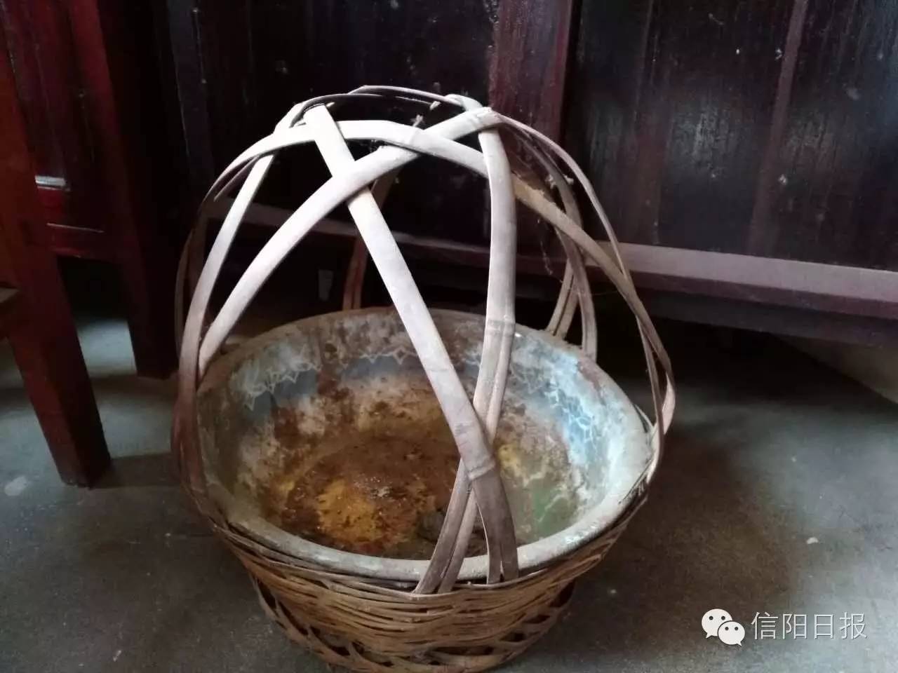 「关注」追忆许光(三):闪闪红星传万代——这位老人给自己定下了“*不五**”原则