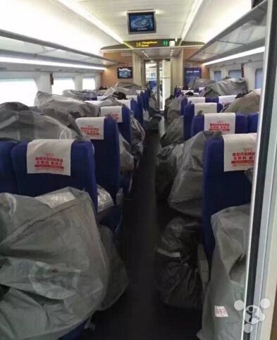 威威趣谈:互联网大佬再聚首感情深一口闷