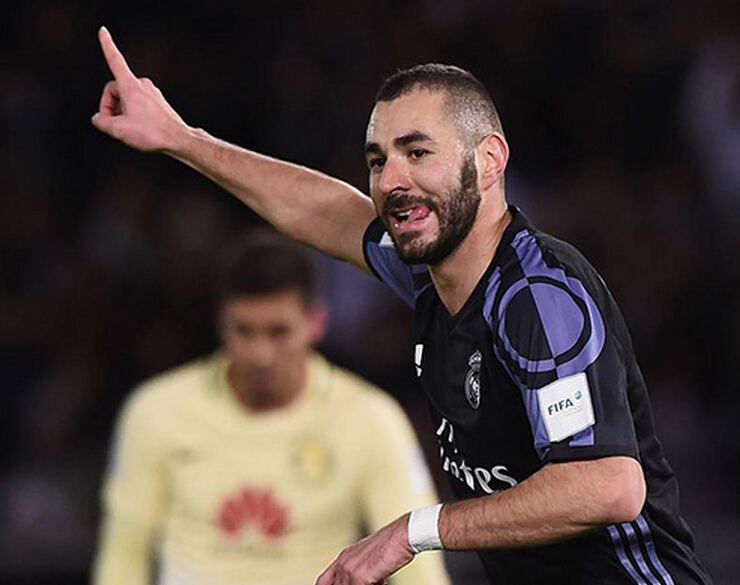 2016年皇马4比2鹿岛鹿角,决赛戴帽c罗世俱杯对战鹿岛