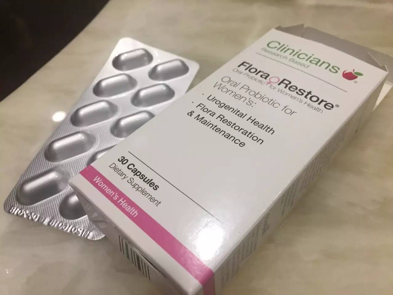 我们采访了四个国家和地区的姑娘们,来认真跟你聊一聊必买保健品这件事