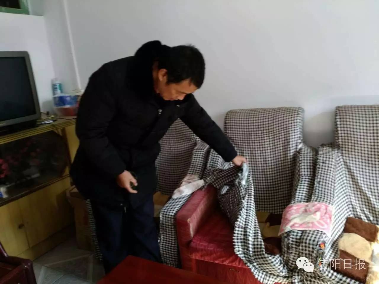 「关注」追忆许光（三）：闪闪红星传万代——这位老人给自己定下了“*不五**”原则