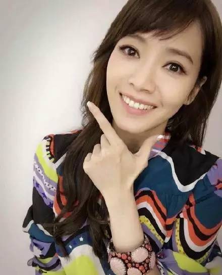 来看看你的脸型适合什么样的发型,如何看自己的脸型适合哪种发型