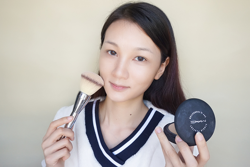 厌倦一成不变?这个圣诞要做最亮眼的少女!