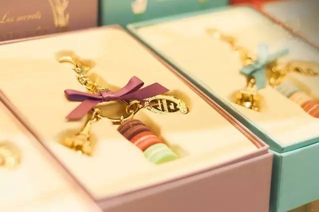 圣诞节便宜又有档次的礼物,最值得入手的圣诞礼物