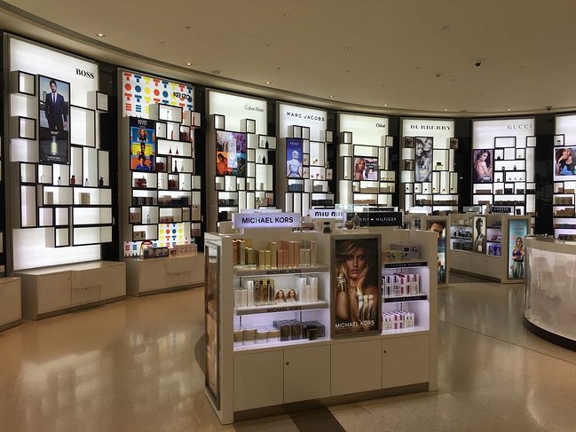 三亚之旅完整视频,三亚之旅珠宝免税店