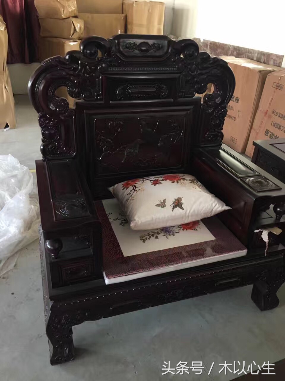 红木家具开裂属于正常吗,红木家具开裂原因