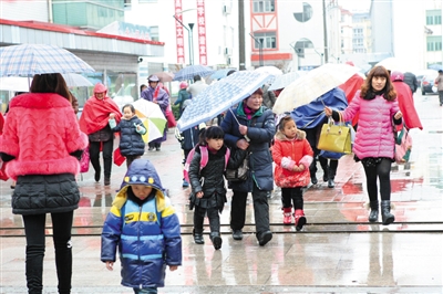 谁也不想最后一个被接走,看看大家怎么说?