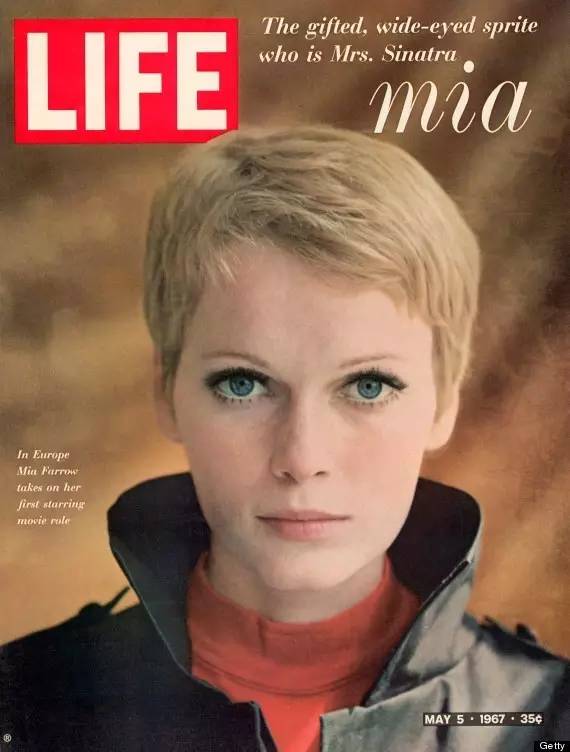 每个女神的背后都有一个人,每一个女神后面都有一个男神