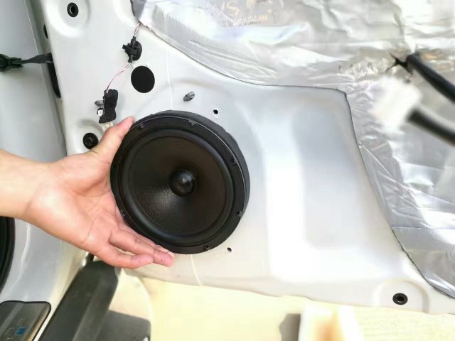 日产奇骏高德适配版,日产奇骏bose音响升级dsp