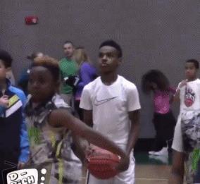 詹姆斯儿子超远三分,詹姆斯最有天赋的儿子