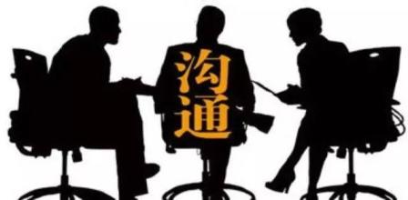 两份问卷，问同样的问题，为什么老板只称赞他？