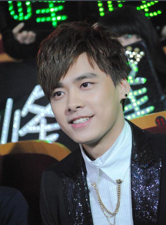 李易峰或搭档赵丽颖亮相,李易峰赵丽颖养眼