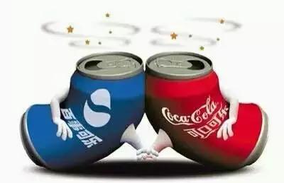 可口可乐反转瓶瓶装营销新玩法,可口可乐瓶的营销