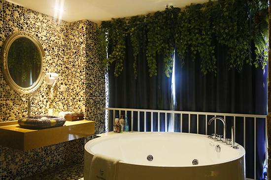 郑州适合情侣泡温泉私密的酒店,郑州情侣主题酒店哪家比较有特色