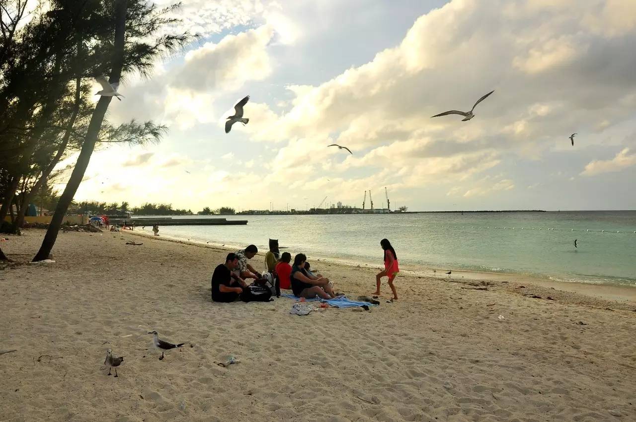 加勒比海盗天堂岛,巴哈马的天堂岛