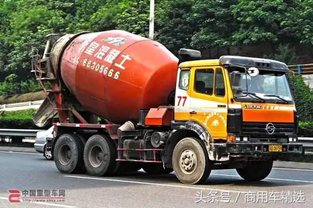 在市场上昙花一现的上海汇众重卡