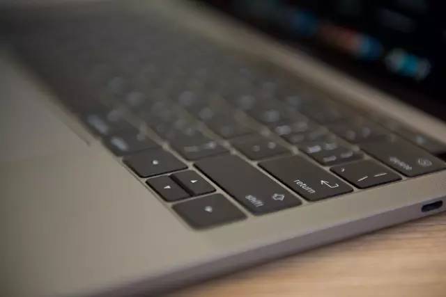 新款苹果笔记本macbookpro,苹果macbookpro真的值得入手吗