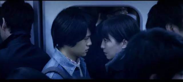 当生活被无情地撕裂吉他,当生活被磨平了棱角