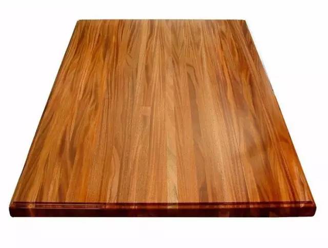 真正的紫檀树,真正的紫檀木材