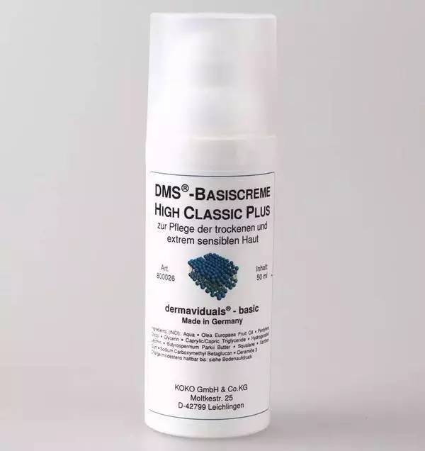 护肤干燥怎么办,冬天脸干燥起皮护肤品推荐