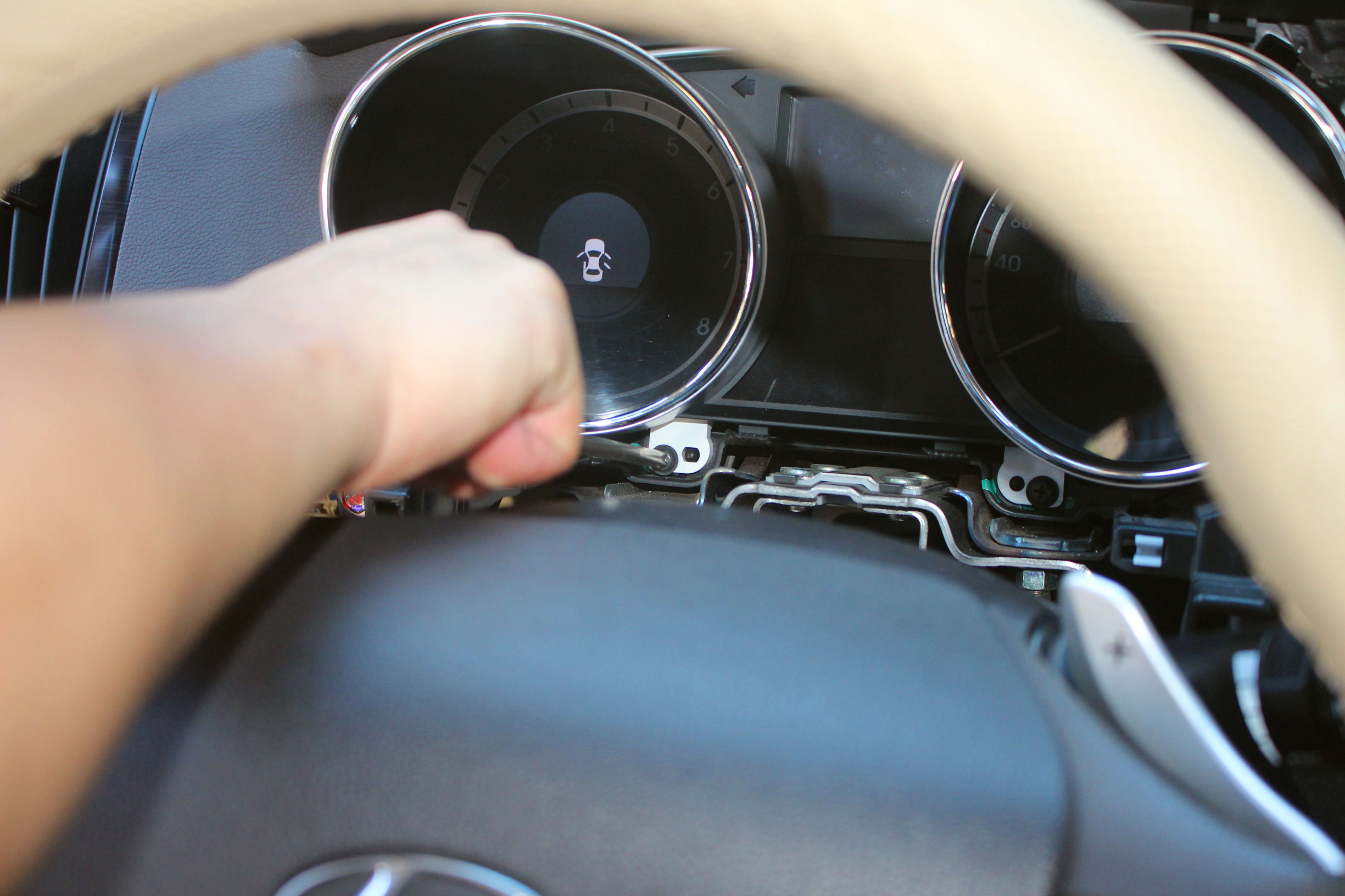 畅影10.4寸索纳塔八大屏导航，为现代之美添彩