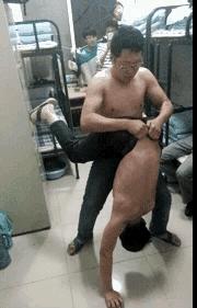 朋友聚会该玩什么刺激游戏,聚会时该玩手机什么游戏