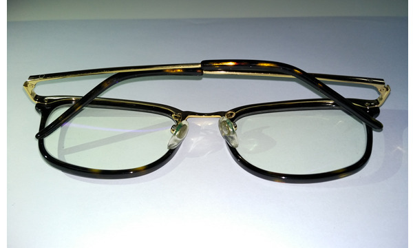 佩戴眼镜千万要记住这几点,戴眼镜可以避免视力下降吗