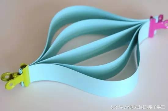 幼儿园元旦手工兔子灯笼制作,卡纸元旦灯笼手工制作幼儿园