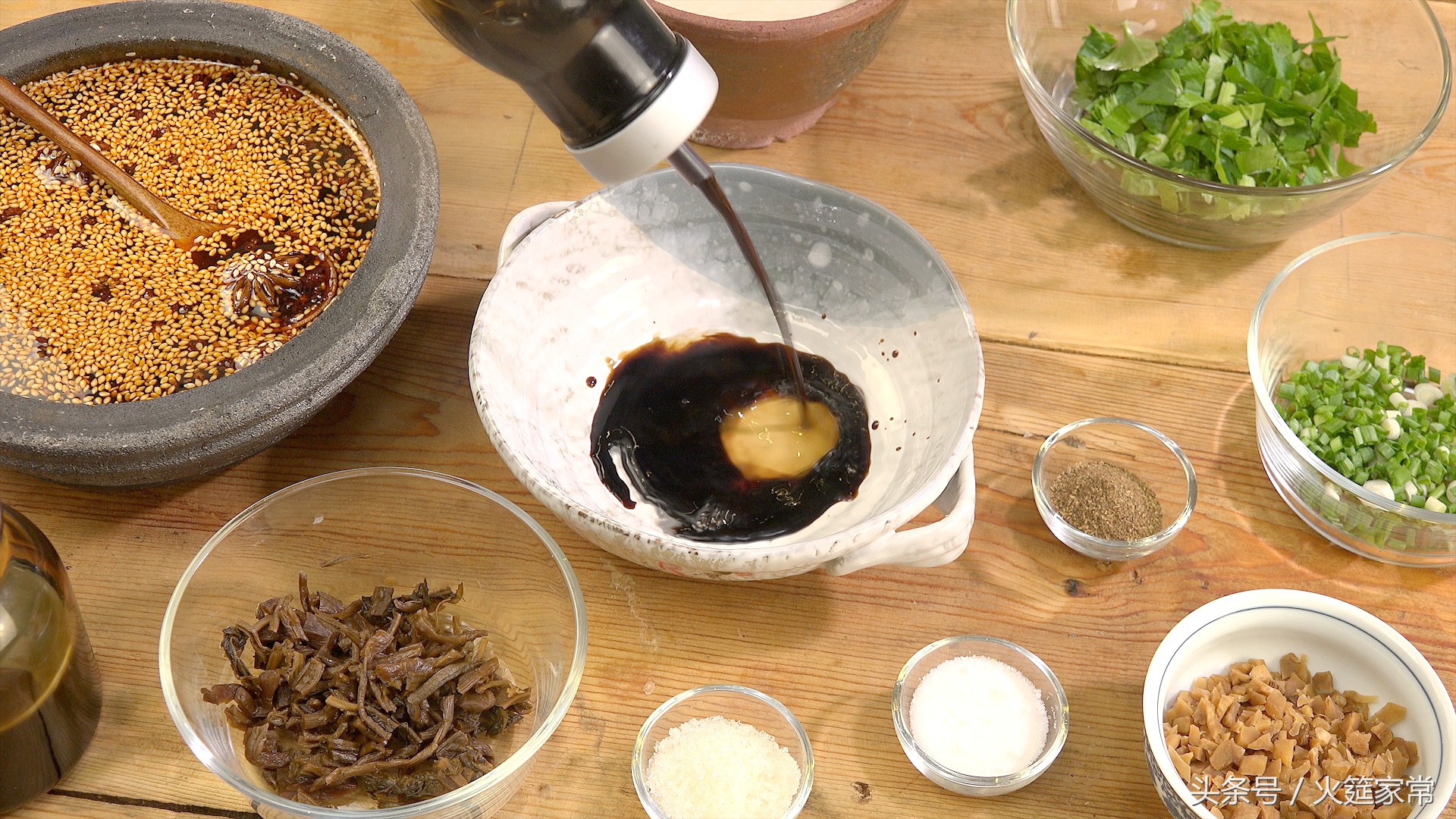 酸辣粉的十句口诀,怎么样的酸辣粉才算正宗