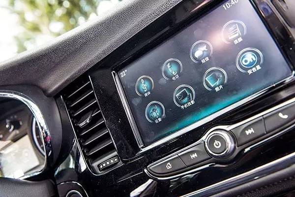 别克昂科拉四驱精英版试驾,别克昂科拉20tcvt豪华型试驾