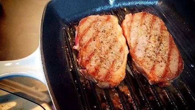 法国进口珐琅lecreuset酷彩铸铁锅,deslon德世朗珐琅铸铁锅24cm宝石蓝