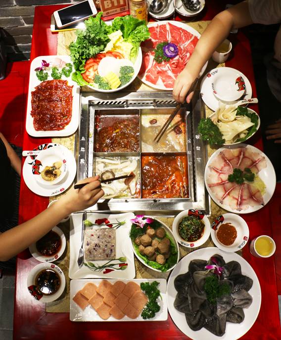 带黑卡就打折!10天后,泉州万达这16家餐厅要被挤爆了!