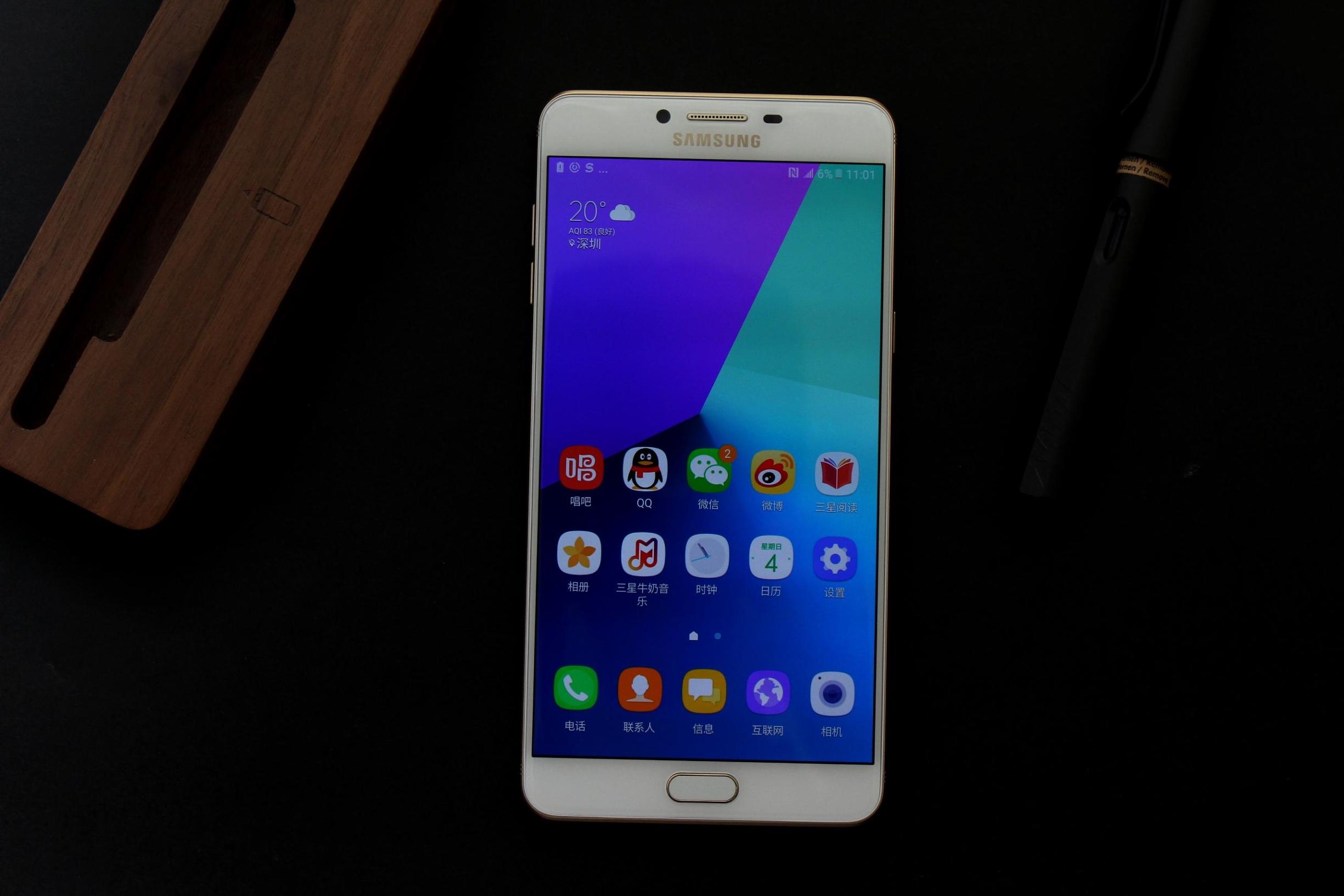 大屏续航高拍照好,三星galaxyc9pro现在还能用吗