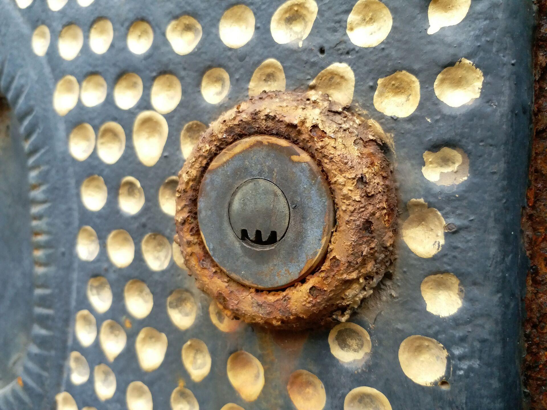 大屏续航高拍照好,三星galaxyc9pro现在还能用吗