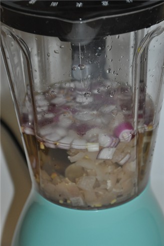 豆浆机做猪皮冻最正宗的做法,豆浆机熬猪皮冻最正确的方法