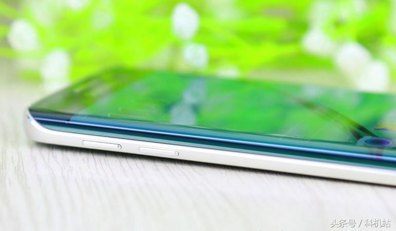 三星s6edge+,三星s7松柏绿