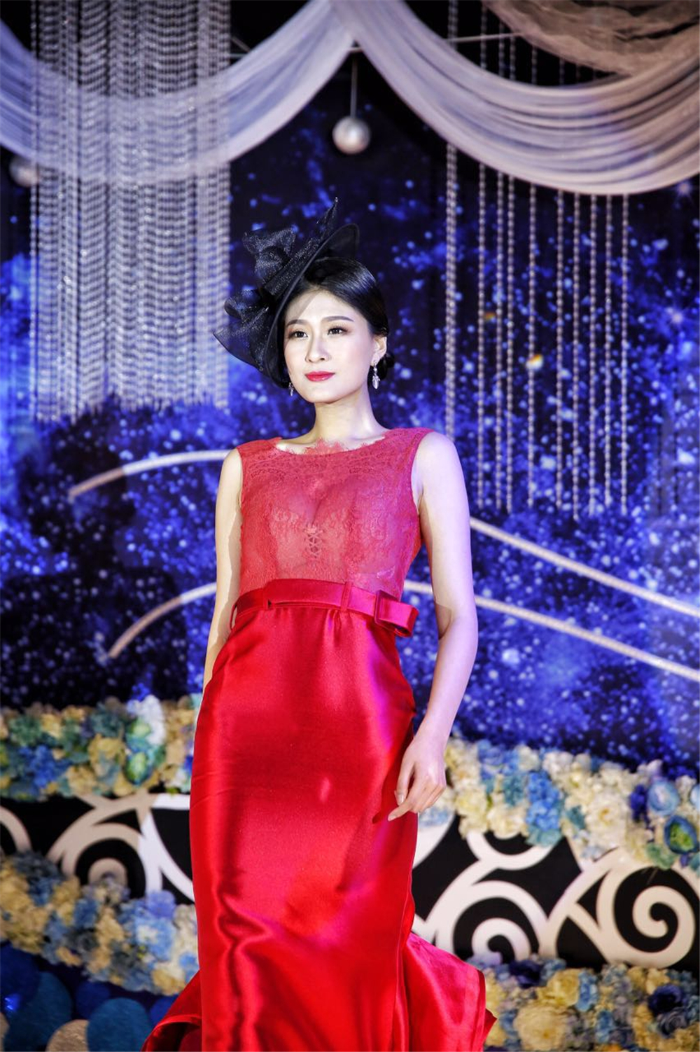 鎬︾劧鏄熷姩澶у,鎬︾劧鏄熷姩濠氱罕