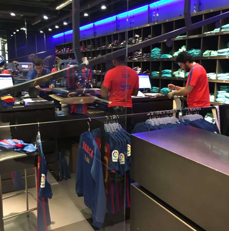 巴塞罗那诺坎普球赛,巴塞罗那诺坎普攻略