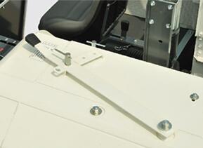 久保田688q履带怎么拆卸,久保田688新款100马力联合收割机