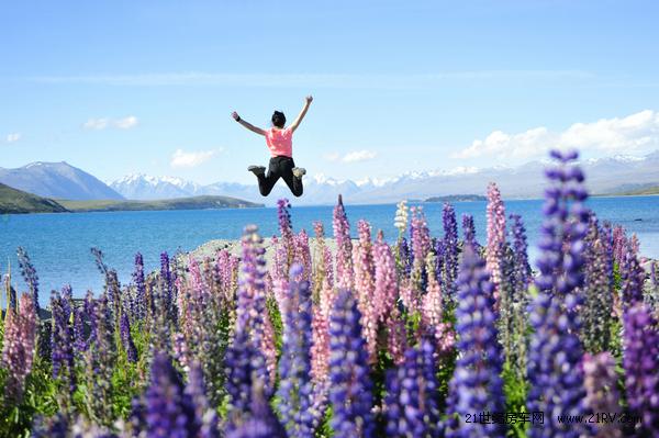 四川夫妻自改房车旅行,成都妹子环游世界