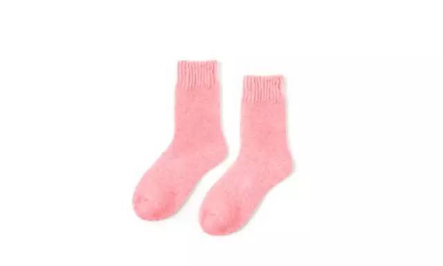 旧袜子冬天,旧了的袜子