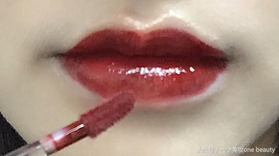 编辑试妆间丨秋冬新品怒刷一波存在感，谁还敢说你颜值不在线！