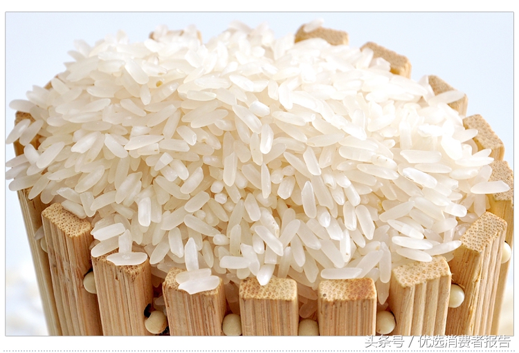 天天吃却不知哪个好？看北大荒、福临门、柴火大院等大米对比测评