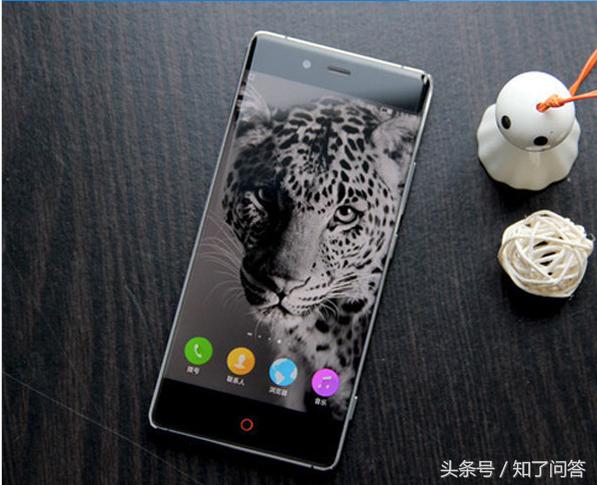 为什么iphone有黑边,为啥安卓都有黑边