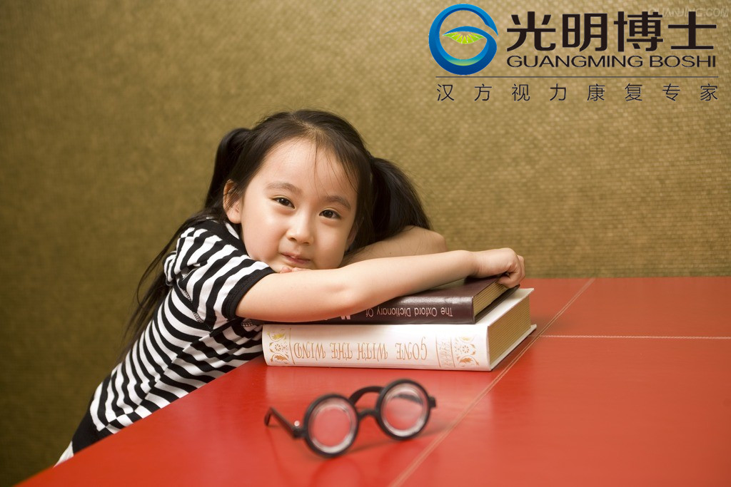 视力弱视恢复最好办法,小孩弱视视力矫正训练方法